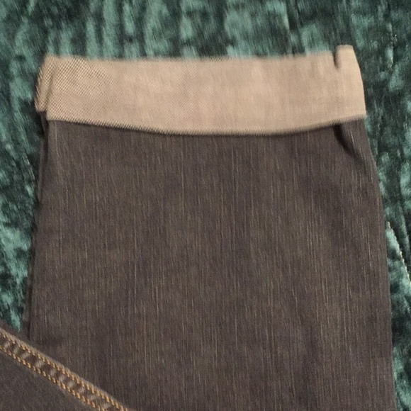 Levi’s Mid rise boyfriend jeans - Picture 3 of 12